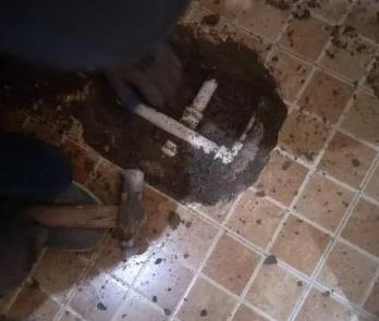 伍家岗卫生间漏水维修公司为您分享下卫生间渗水如何处理及注意事项